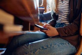 New policy restricts cell phones in Downers Grove District 58 