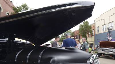 Ottawa Cruise Night draws crowds