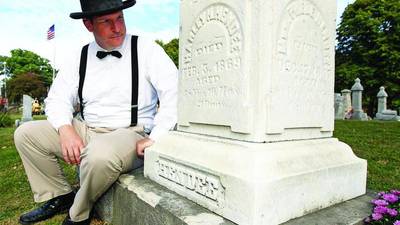 Living History Tour planned in Grayslake