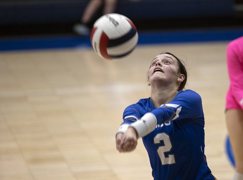 Newman’s Amaya Gomez makes a pass against Oregon Thursday, Sept. 11, 2025.