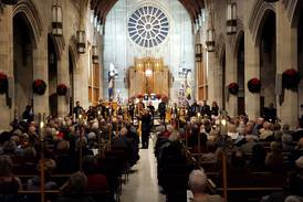 St. Charles Singers to perform ‘Candlelight Carols’ in Wheaton, St. Charles