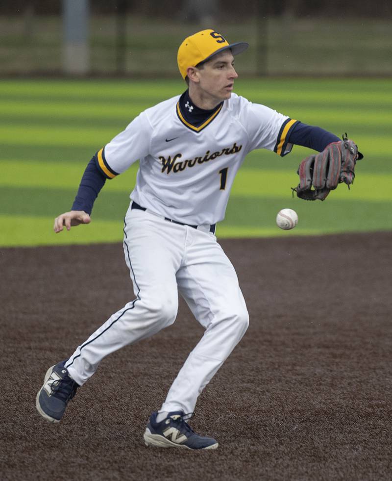 Sterling’s Cale Nettleton misplays a bouncer against Newman Thursday, March 26, 2026.