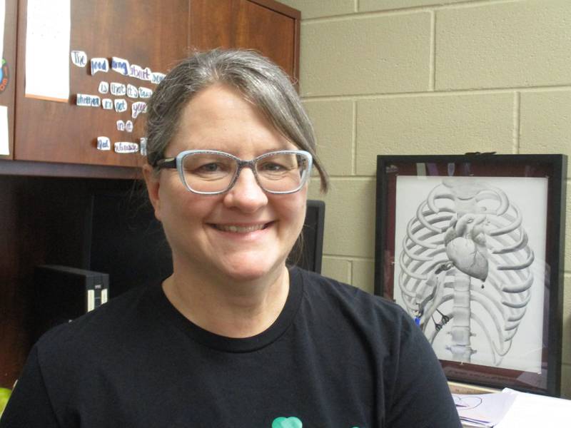 Pam Phelps teaches Advanced Placement biology at Oswego High School.