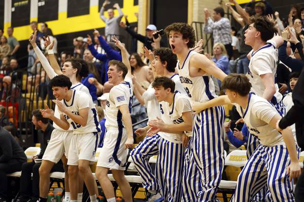 St. Francis continues improbable playoff run, beats Wheaton Academy in OT for sectional title