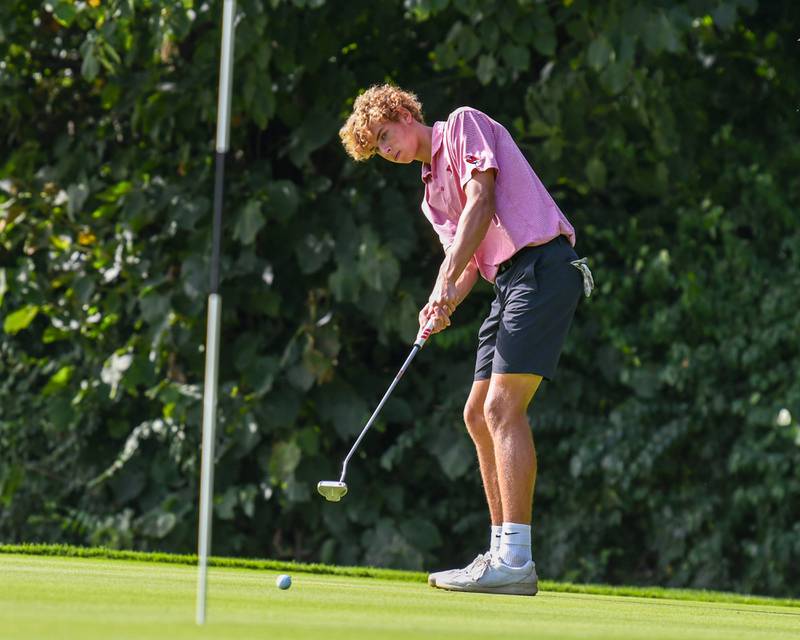 Graham Martison of Yorkville watches his putt on Wednesday Oct. 1, 2025, during the Plainfield Central regional held at Wedgewood Golf Course in Plainfield.