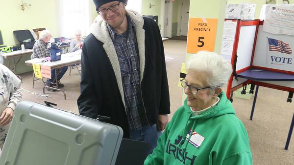Photos: 2026 primary election underway for Illinois Valley residents