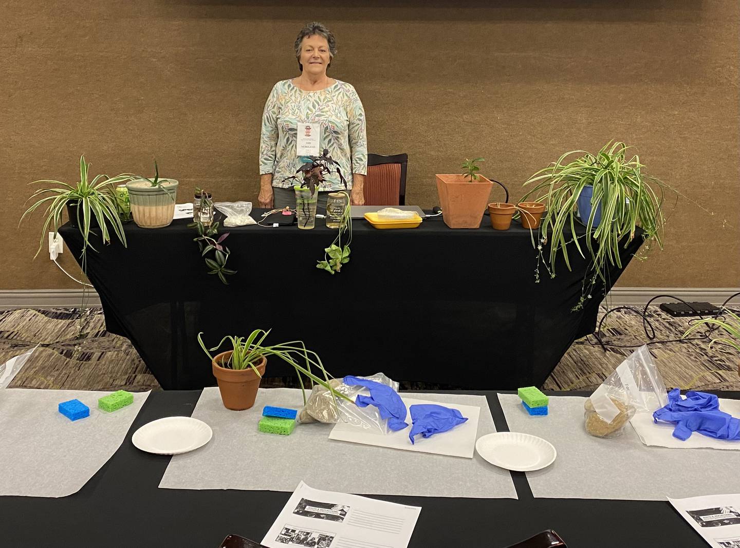 Deb Moreland’s session, “Roots & Reflections: Revive Your Spirit Through Gardening,” explored the therapeutic power of gardening.