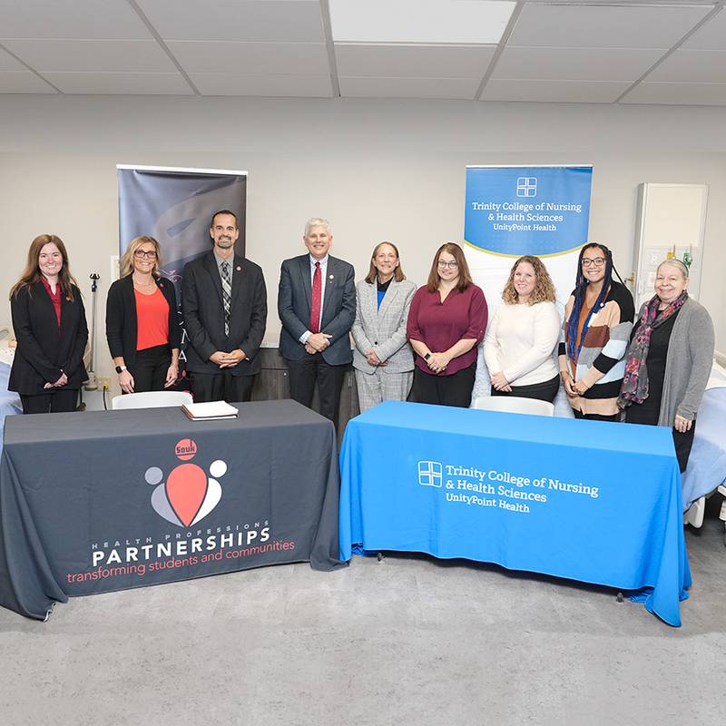 SVCC, UnityPoint Health Trinity sign education agreement – Shaw Local