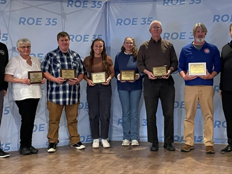 Mendota high school announces Excellence in Education Award winners