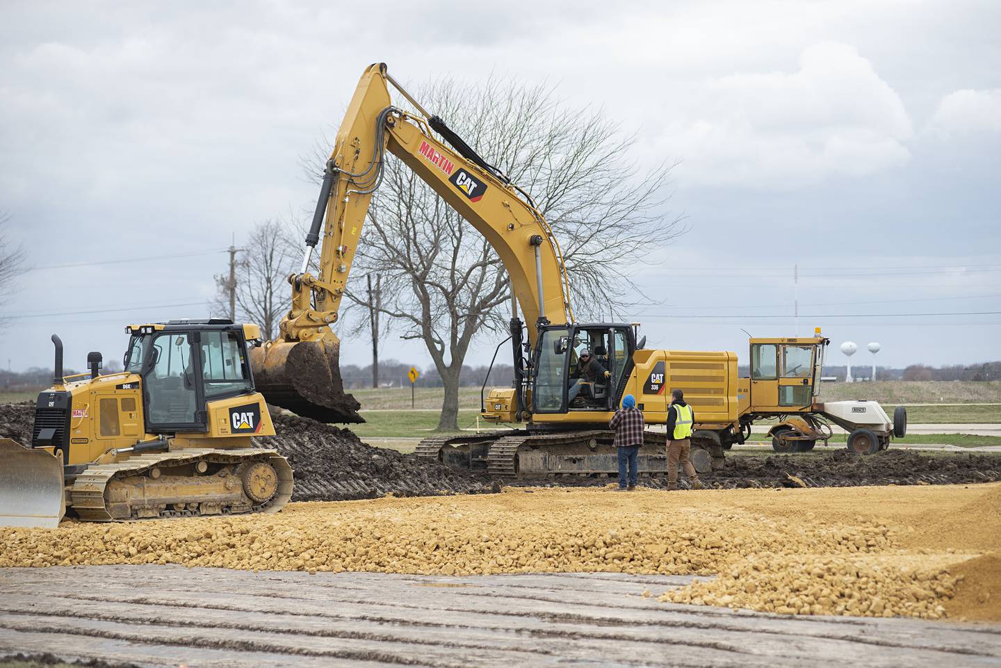 Construction has begun on a building for Take 5 Oil Change at 4204 E. Lincolnway in Sterling. Take 5 has around 600 company-owned and franchised service centers throughout the United States and Canada, including shops in Peru, Moline, Sycamore and other Illinois cities.