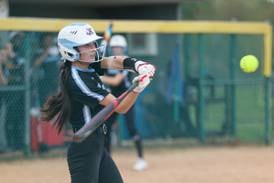 Photos: Kankakee vs. Thornridge softball