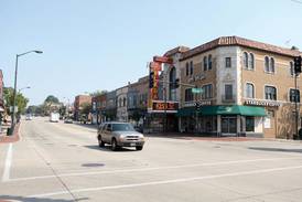 Downtown St. Charles murals will now need city approval; aim is to avoid damage to historic buildings 