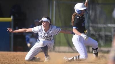Photos: Wheaton North vs. St. Charles North softball
