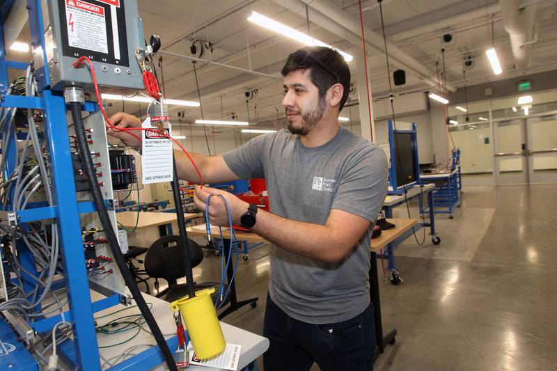Martin Flores, of Gurnee works on a motor control system at the College of Lake County Advanced Technology Center (ATC) on November 16th in Gurnee. Flores lesson plan for that day was to be able to set up and understand a transformer.
Photo by Candace H. Johnson for Shaw Local News Network