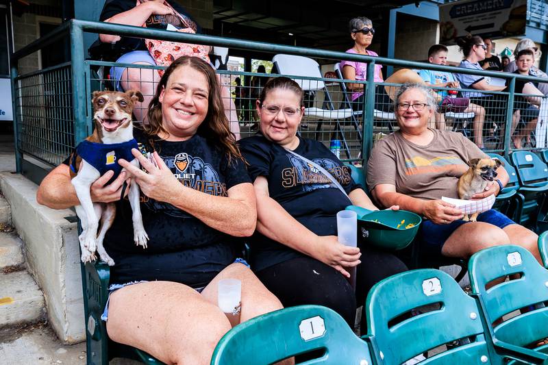 Aibell, Tracy Bennett, Trina Frantz, Patty Bennett, and Lucy – AKA Lucifer – enjoy the Joliet Slammers Dog Day event, presented by University of St. Francis, on Aug. 10, 2025.