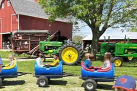 Dickson-Murst Farm offers glimpse of old-time farm life Aug. 17