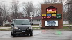 Pritzker calls for year-round E15 gasoline in letter to Congress