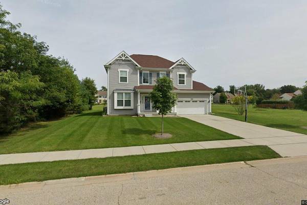 Four-bedroom home in Island Lake goes for $475,000