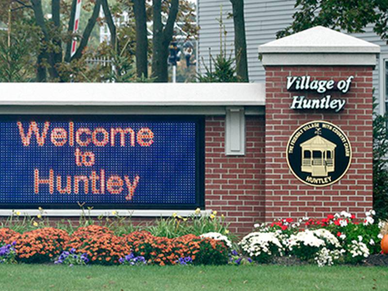 Welcome to Huntley city sign