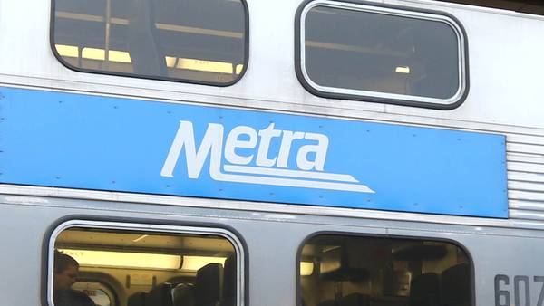 Man struck by Metra train in Aurora