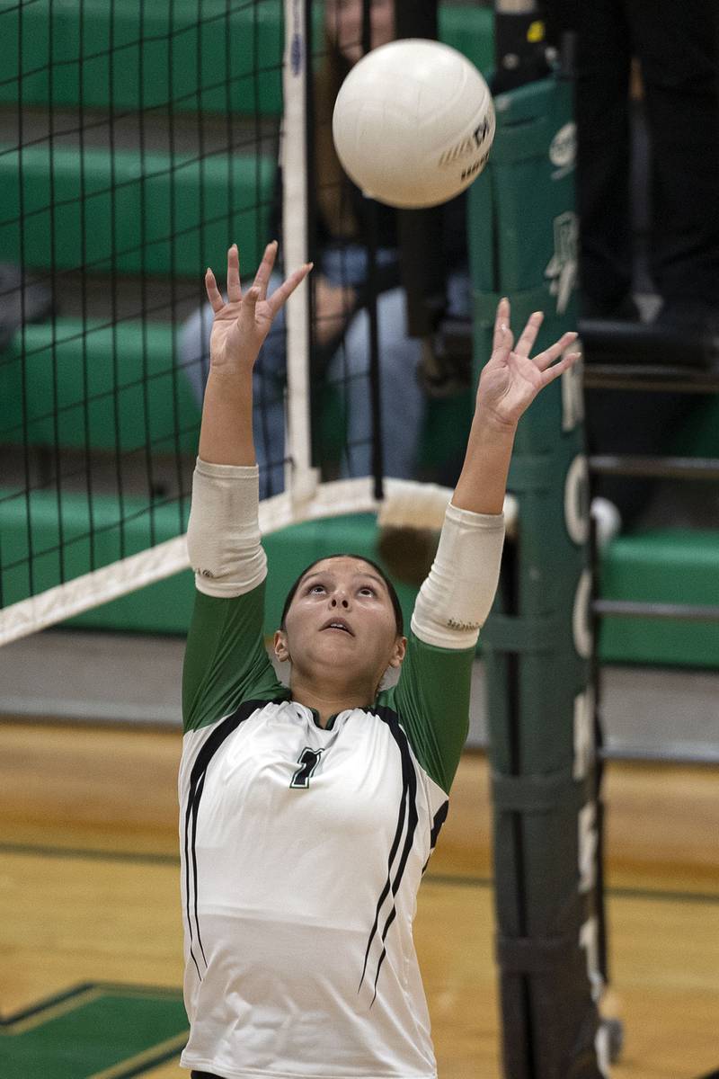 Rock Falls' Bre Dallgas-Frey sets the ball against Rochelle Monday, Sept. 29, 2025.