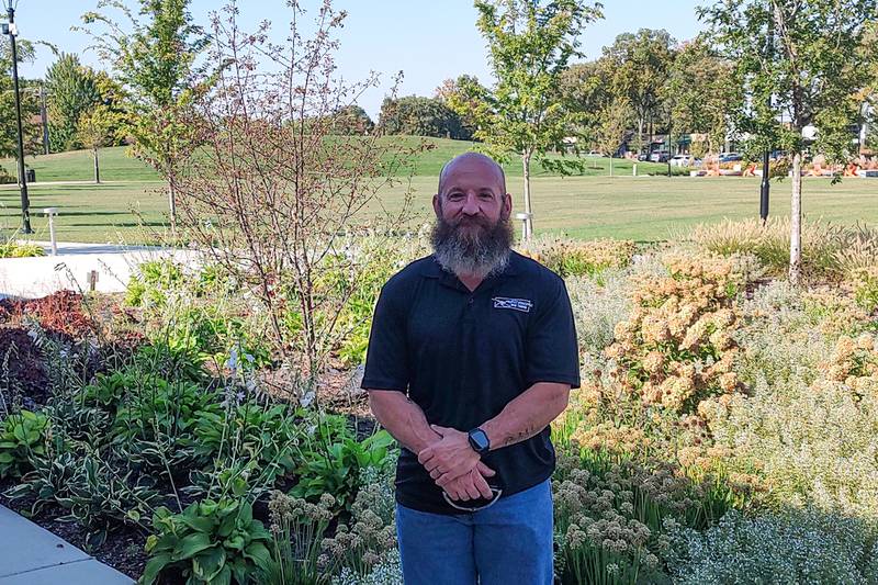 Army veteran Robin Senesac helps his fellow veterans navigate their lives.