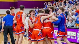 Eastland slows game, beats No. 1 Pecatonica for sectional title