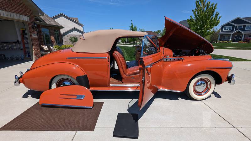 Photos by Rudy Host, Jr. - 1941 Buick Side