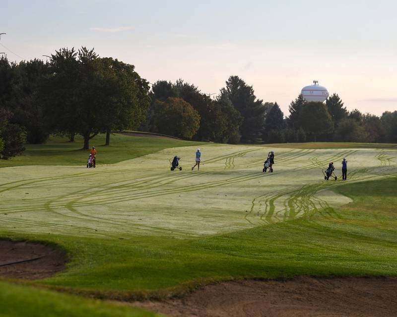 Local high schools hit the fairways during the Southwest Prairie conference meet on Wednesday Sept. 24, 2025, held at Blackberry Oaks Golf course in Bristal.