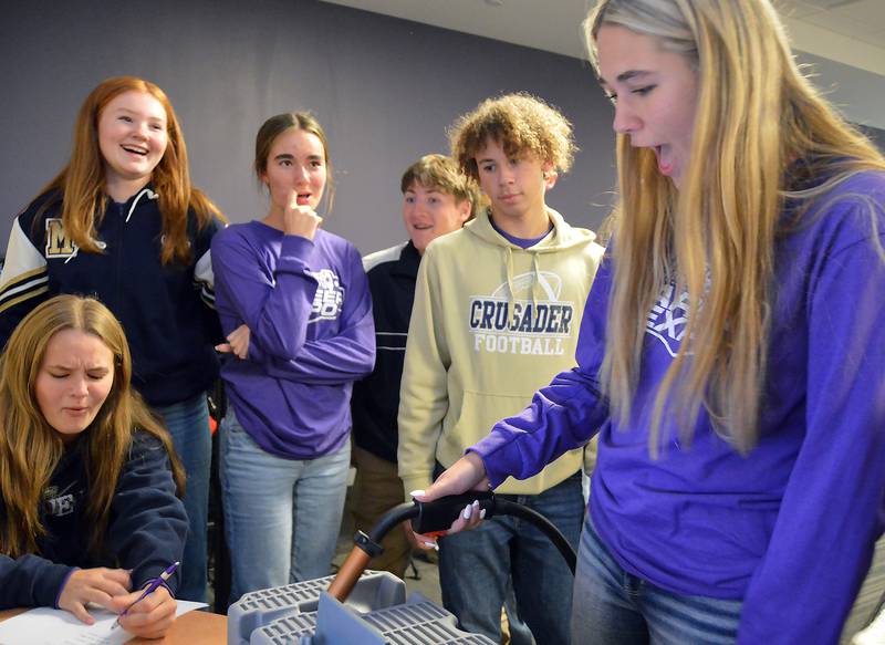 High school students from 12 area districts briefly became welders, pneumatics system operators or machinery operators during a daylong field trip that introduced them to Illinois Valley manufacturing and college training opportunities that reflect that local environment. They delighted in showing off skills at welding simulators, flipping switches on pneumatics simulators, and watching demonstrations on IVCC’s machinery lab factory floor. After plant tours earlier, students assembled on campus as company representatives displayed their products and answered questions. The 2024 Discover Manufacturing Expo is presented by IVCC, North Central Regional Betterment Coalition (NCRBC), Business Employment Skills Team (BEST), and Starved Rock Associates for Career and Technical Education (SRAVTE).