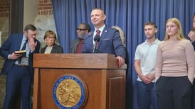 Illinois Republican senator pushes to outlaw abortion, loses leadership spots