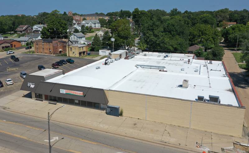 An aerial view of Illinois Valley Food and Deli on Friday, Aug. 16, 2024 in La Salle. The store will open on Monday August 19 at 7a.m. The store  has been closed since February.