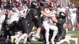 Fenwick makes crucial plays to advance past Brother Rice, 12-7, in IHSA 7A first round