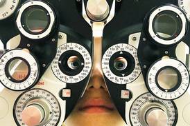 Princeton optometrist retires