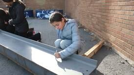 Hufford students in Joliet leave their mark on piece of future school
