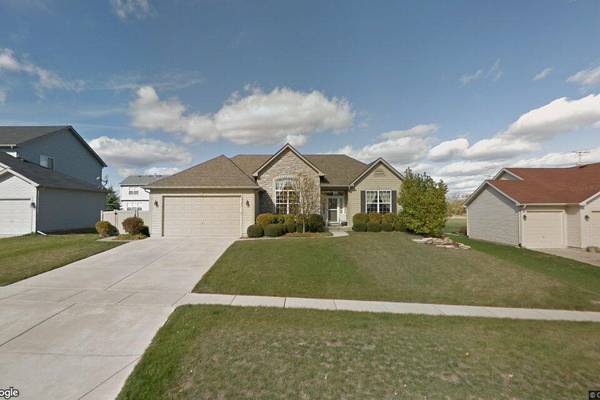 McHenry: Residential home goes for $420,000