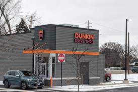 New Dunkin’ drive-thru opens in Oswego