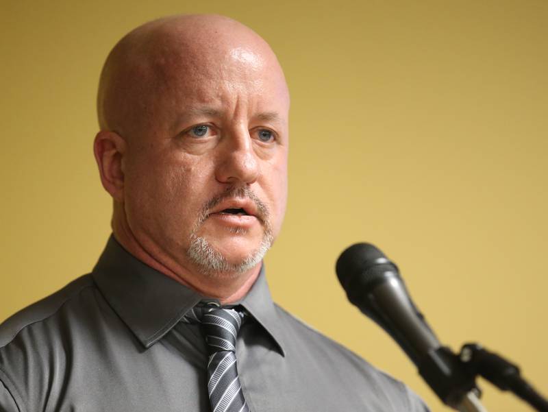 Oglesby commissioner candidate Terry Eutis delivers a speech during a mayoral and commissioner candidate forum on Wednesday, March 8,  2023 at the Oglesby Public Library.