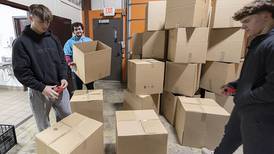 Photos: Impact Program students volunteer 