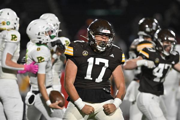 Joliet Catholic holds off Providence comeback, keeps its playoff hopes alive