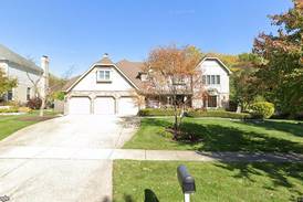 Single-family home sells in Hinsdale for $1.48 million
