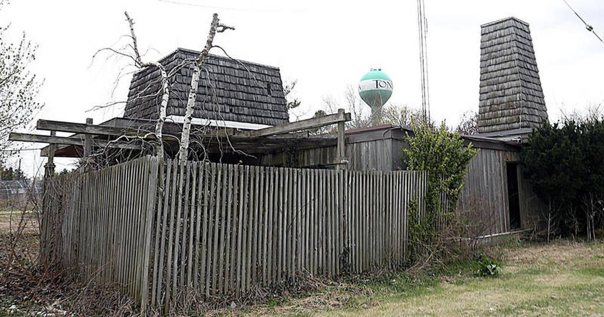 Tonica invites public to buy items from former Tonica nursery site