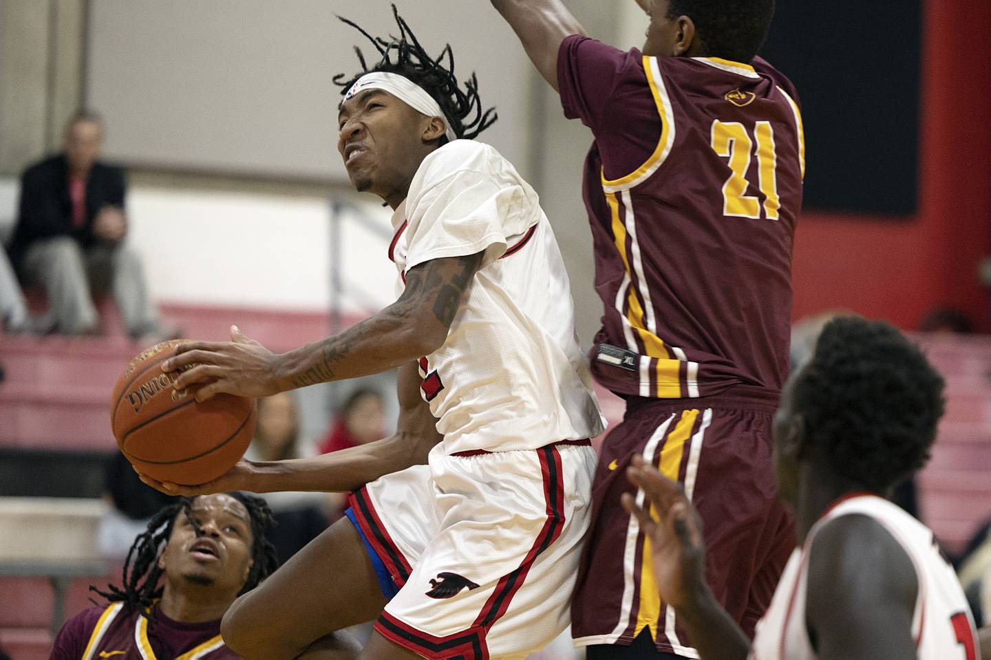 Sauk Valley College’s LA Fayne goes hard to the hoop against Indian Hills Monday, Jan. 30, 2023.