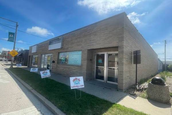 Woodstock man opens Sal’s Jiu Jitsu and Grappling gym in DeKalb