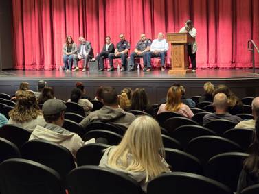 ‘We all need to work together,’ more than 150 attend Streator town hall to discuss recent violence