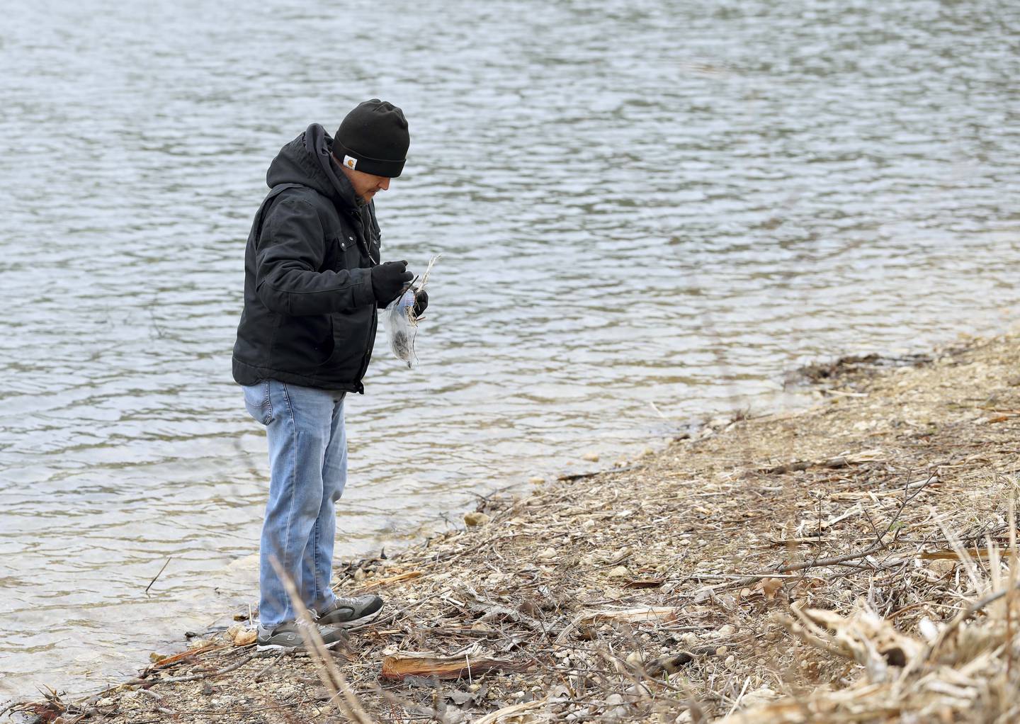 “We just find this all around the shoreline, and we also find the animals when they’re stuck to it,” says Jerry Tavolino of Wheaton, who picked up fishing litter at Silver Lake in Blackwell Forest Preserve on a recent morning.
