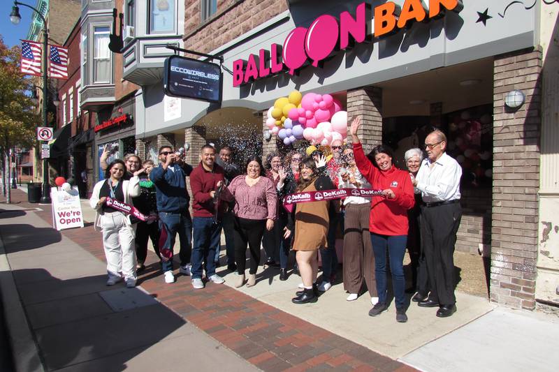 The DeKalb Chamber of Commerce celebrating The Balloon Bar's new location