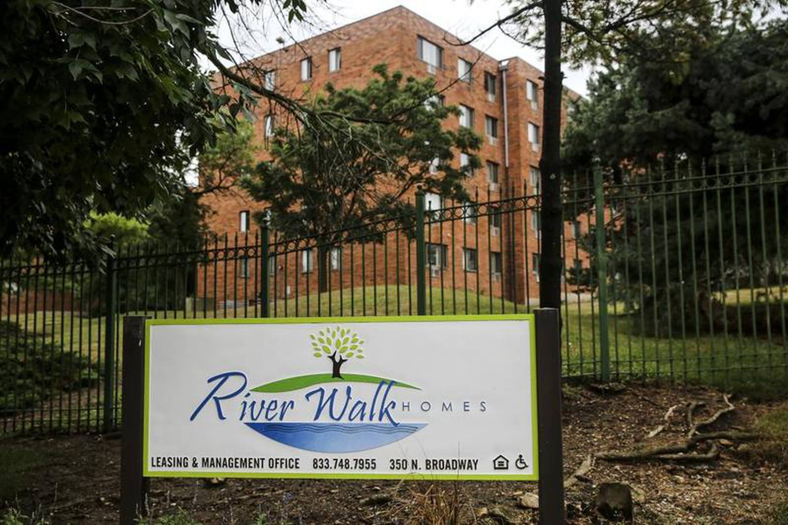 Riverwalk Apartments Joliet
