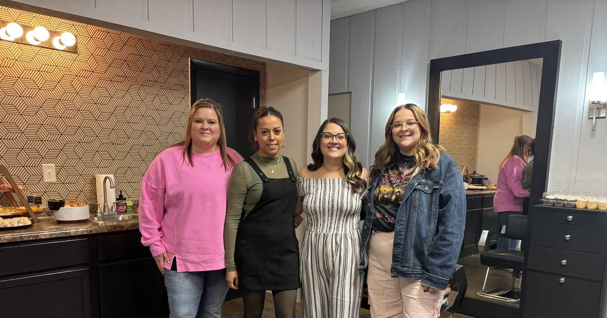 Gloss Society opens in La Salle with stylists from closed Peru salon