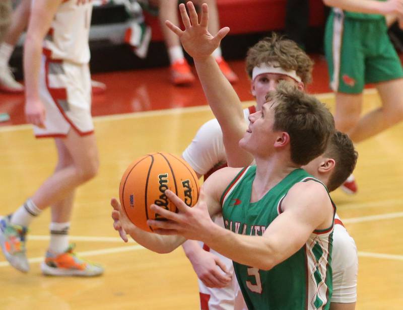 L-P's Braylin Bond runs in for a layup against Morton during the Class 3A Sectional semifinal game on Tuesday, March 3, 2026 in Kingman Gymnasium at Ottawa High School.